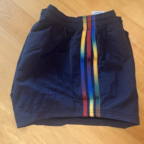 ADIDAS ORIGINALS 3D Trefoil Short - Picture 5 of 7